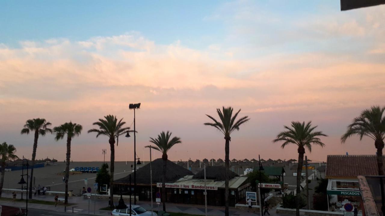 Lido Beachfront トレモリノス エクステリア 写真